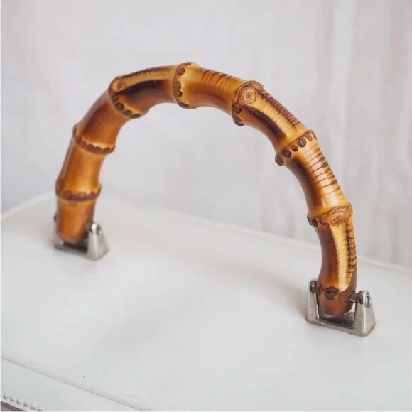 Gucci White Leather Handbag with Bamboo Handle - Picture 5 of 11